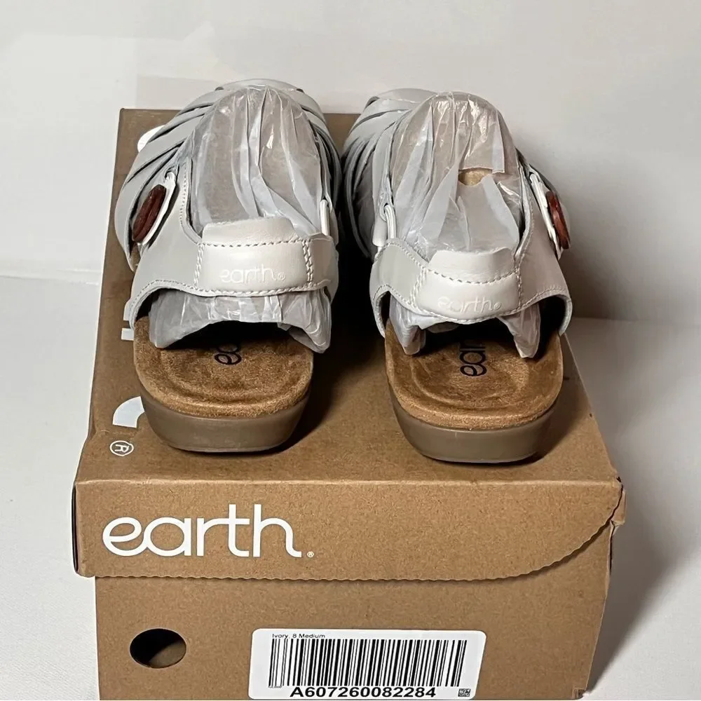 Earth Belita Leather Fisherman Sandals
